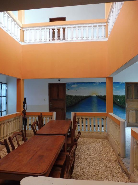 Villa La Femme Noire Joal-Fadiout Esterno foto