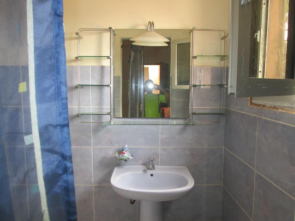 Villa La Femme Noire Joal-Fadiout Esterno foto