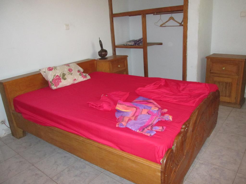 Villa La Femme Noire Joal-Fadiout Esterno foto