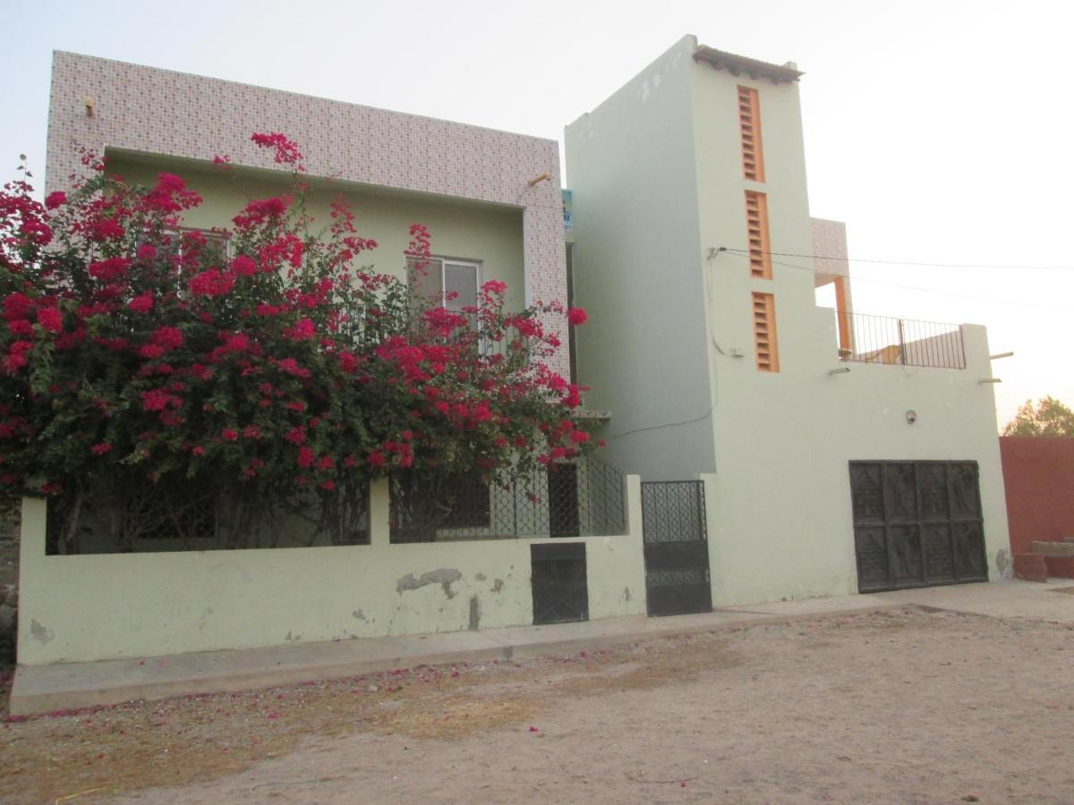Villa La Femme Noire Joal-Fadiout Esterno foto